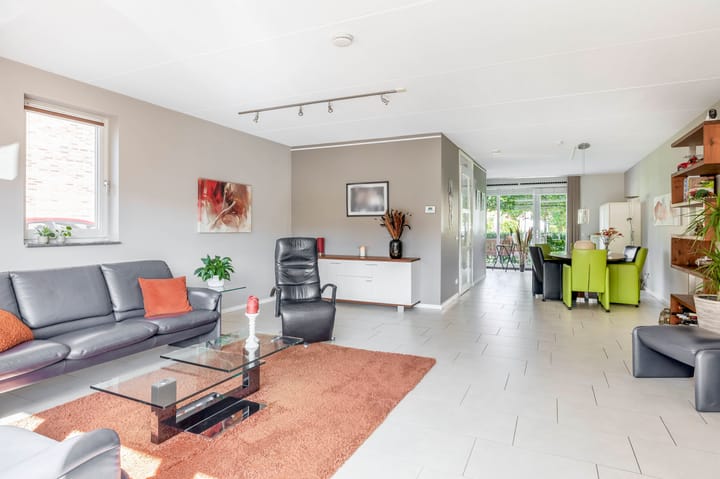 Foto 13 van Lombok 56