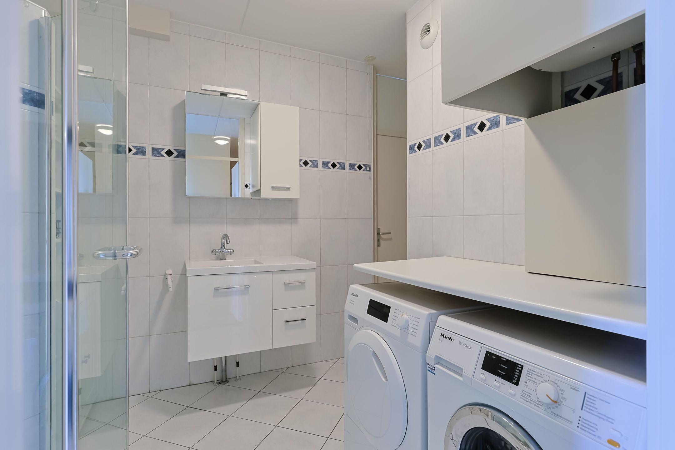 Photo 36 of Aïdaplein 148