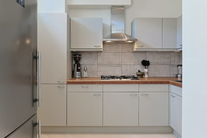 Photo 16 of Willemstraat 1-B