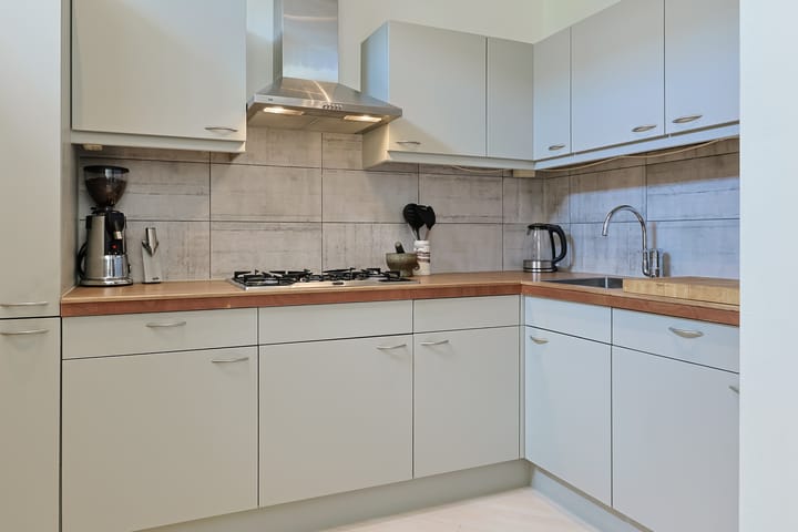 Photo 17 of Willemstraat 1-B