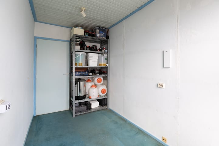 Photo 31 of Willemstraat 1-B