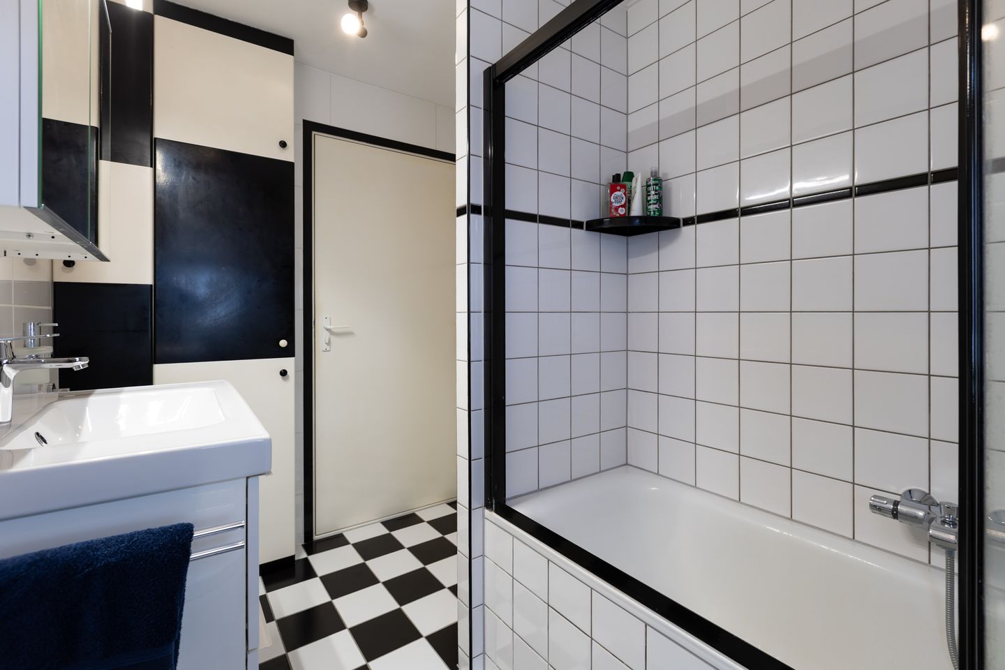 Foto 35 van Willemstraat 1-B