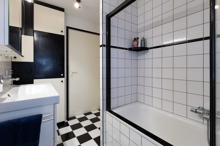 Photo 35 of Willemstraat 1-B