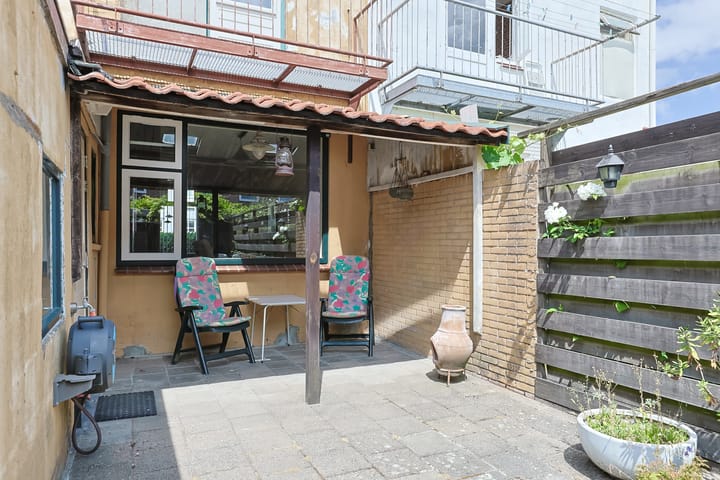 Photo 39 of Willemstraat 1-B