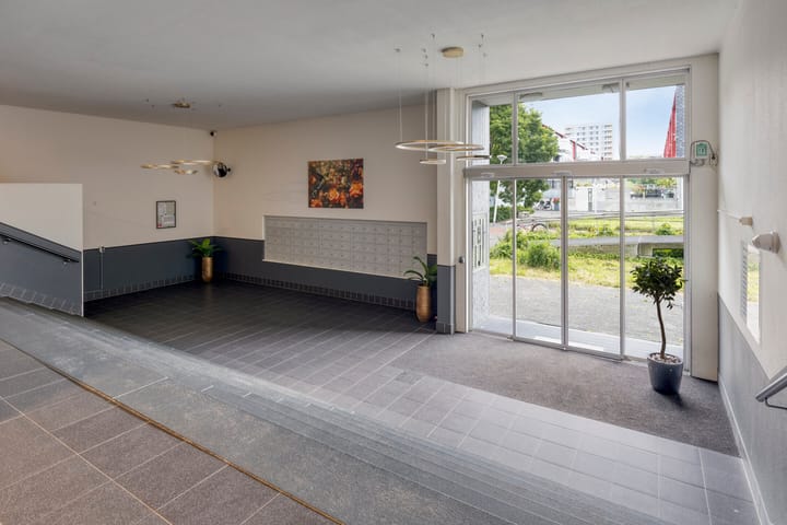 Photo 4 of Osdorper Ban 573