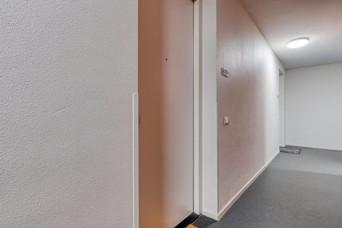 Foto 5 van Osdorper Ban 573