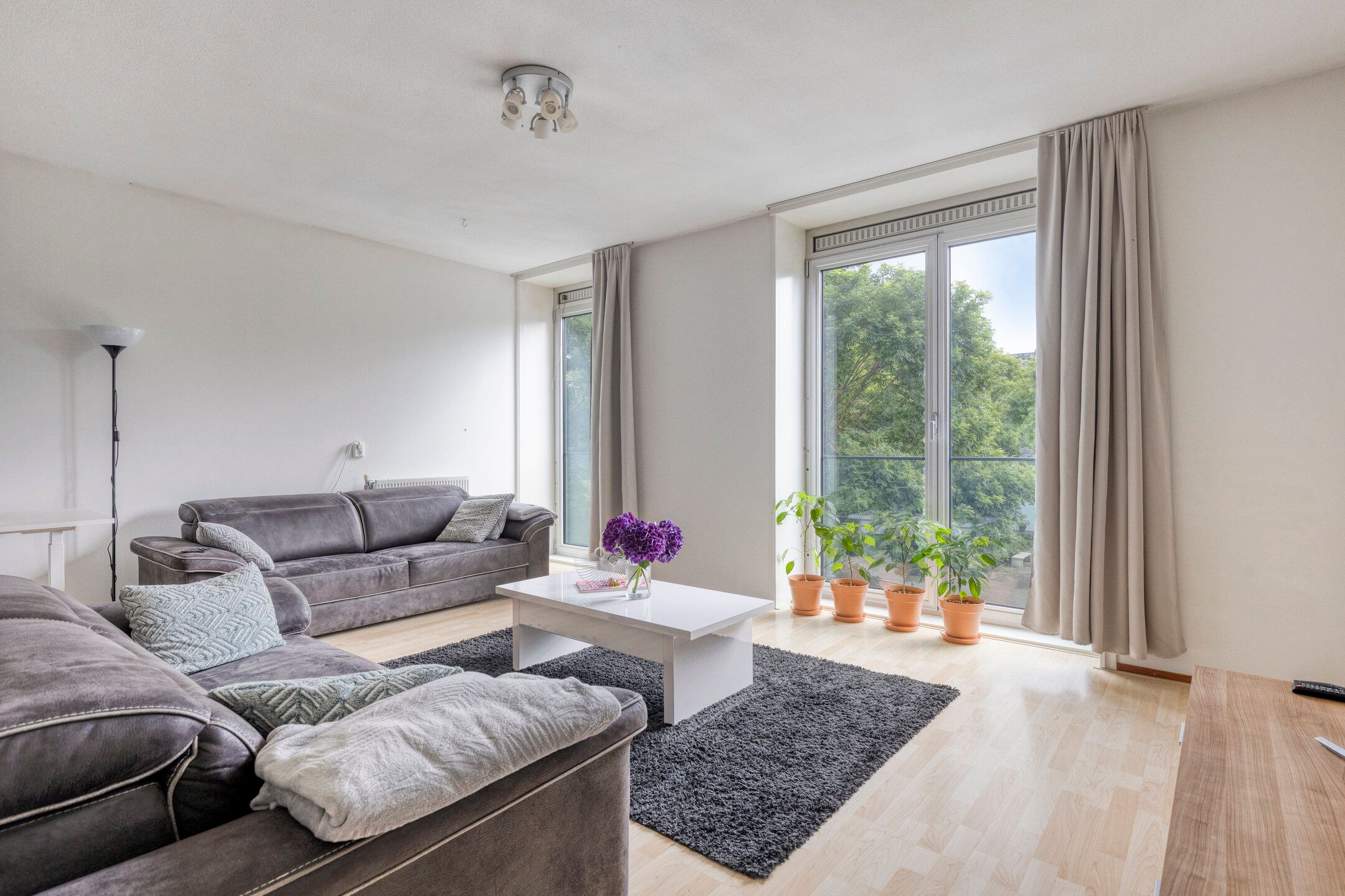 Foto 12 van Osdorper Ban 573