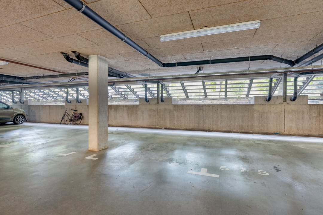 Foto 28 van Osdorper Ban 573