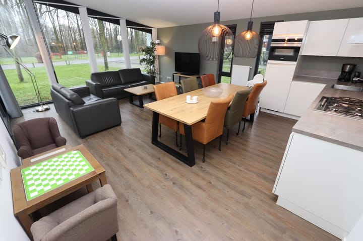 Photo 7 of Dwarsweg 73-A3