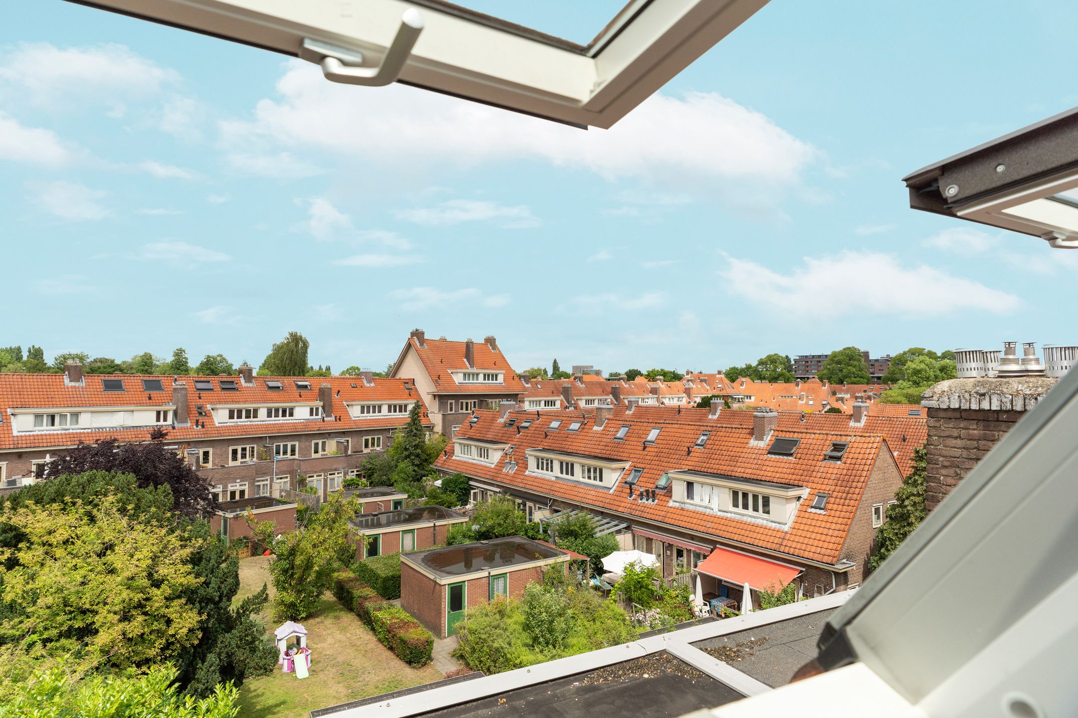 Foto 33 van Veeteeltstraat 70-B