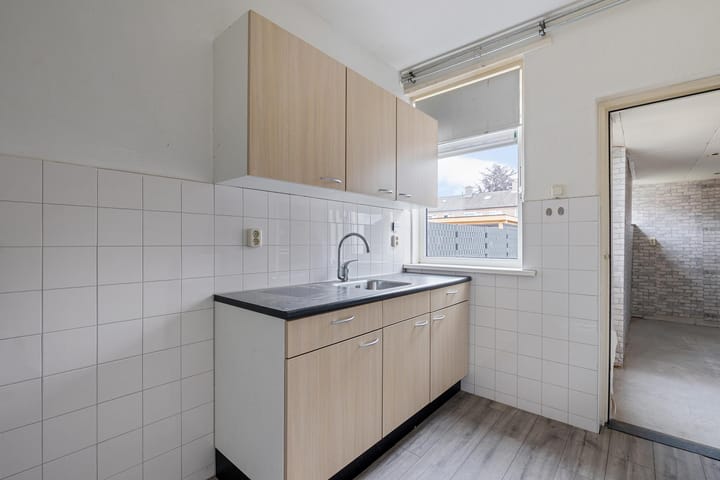 Foto 7 van Esdoornstraat 12