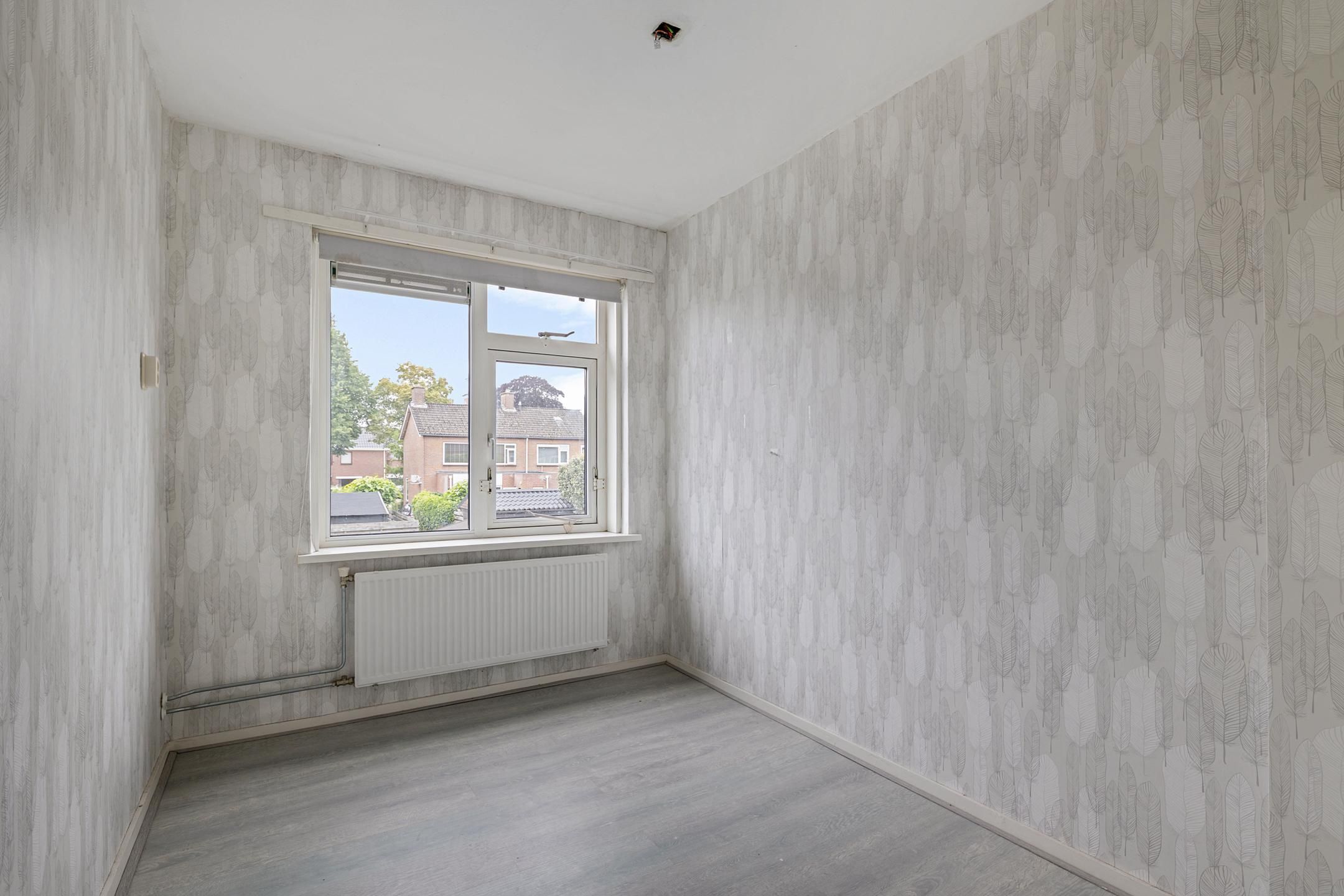 Foto 12 van Esdoornstraat 12