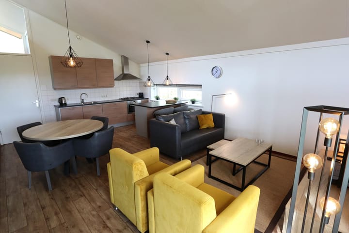 Photo 12 of Zwembadweg 2-W108