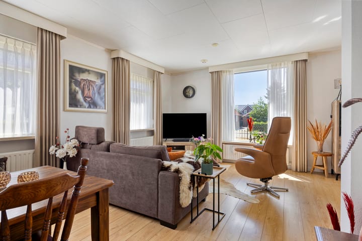 Foto 3 van Pastoor van Hapertstraat 31