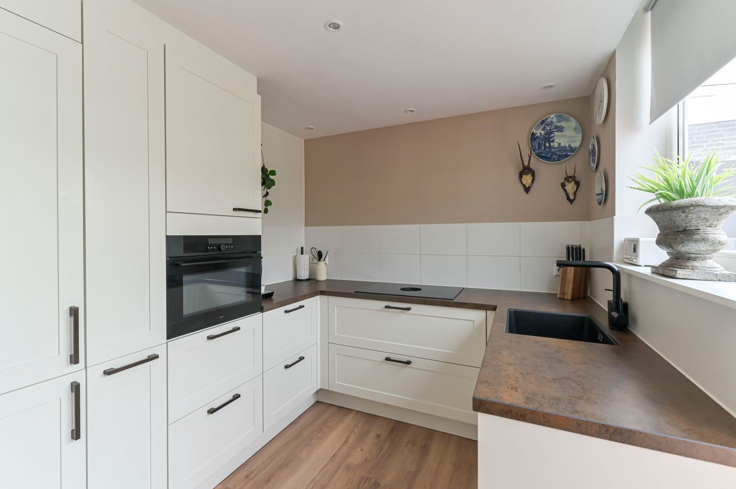 Foto 10 van Baron van Hövelllaan 21