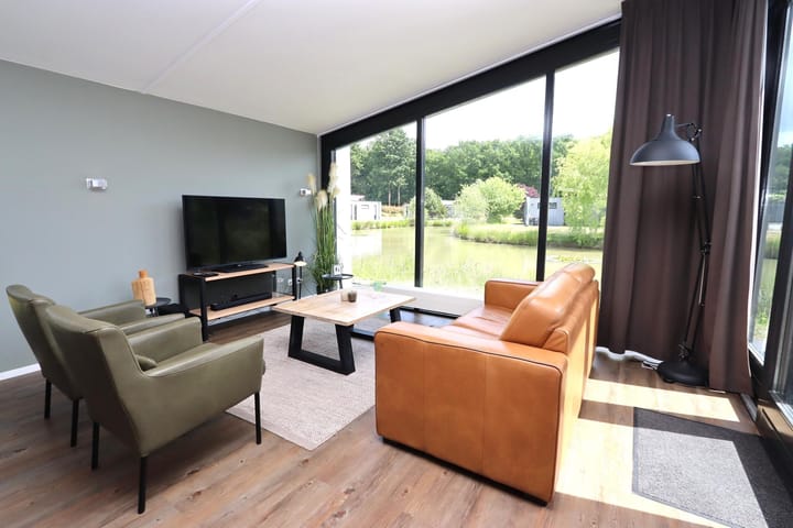 Foto 14 van Dwarsweg 73-A64