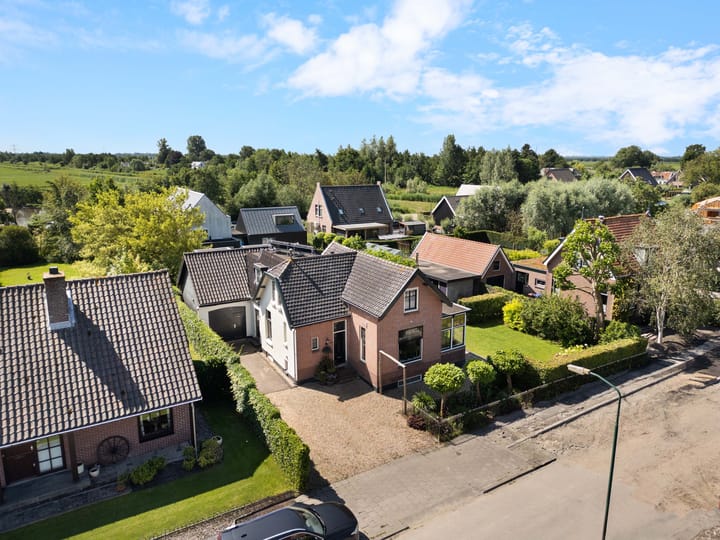 Foto 64 van Kerkweg 12