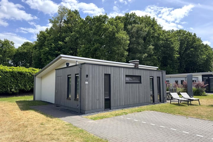 Photo 4 of Dwarsweg 73-A30