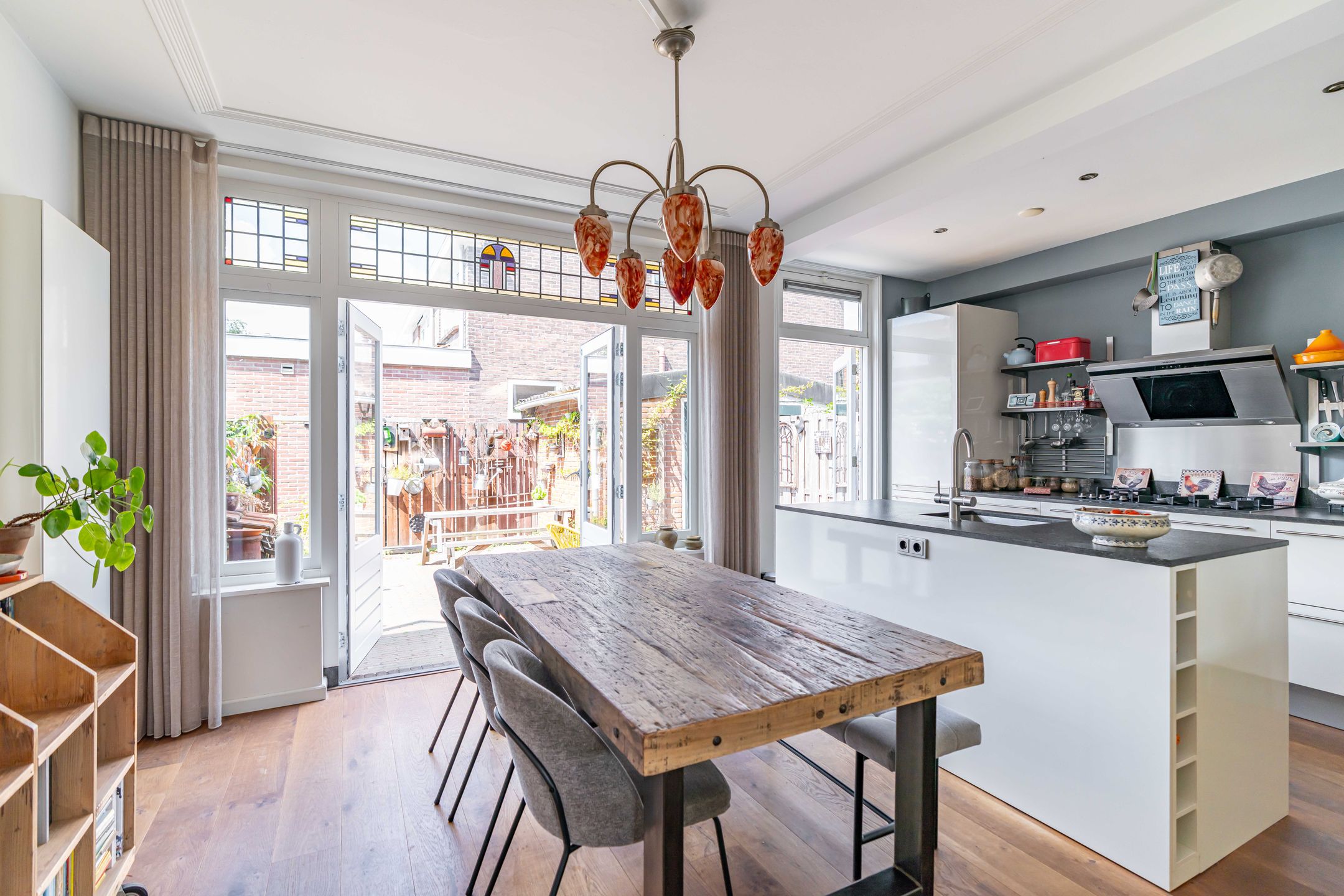 Foto 15 van Van der Heimstraat 14