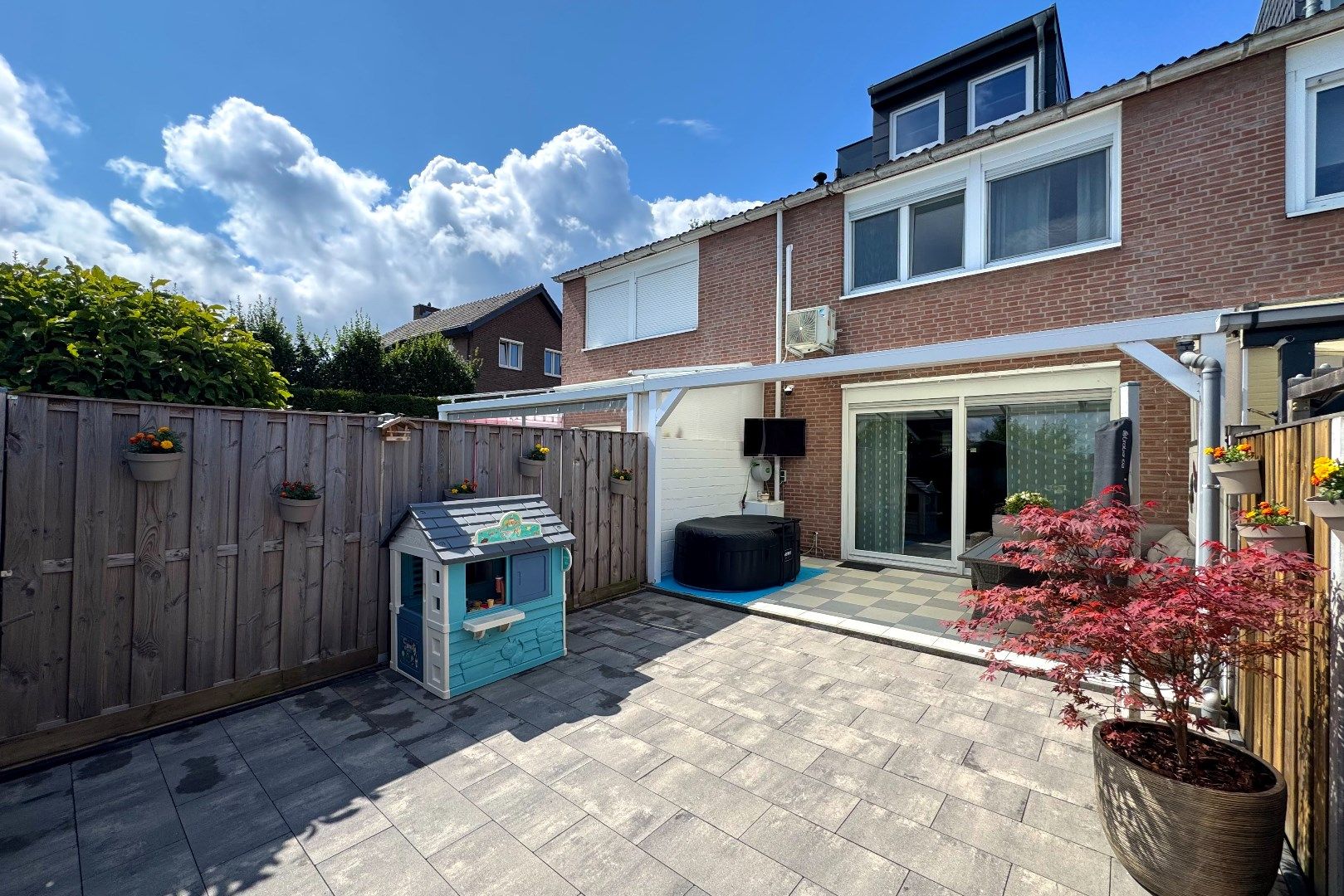 Foto 30 van Adriaen Brouwerstraat 131