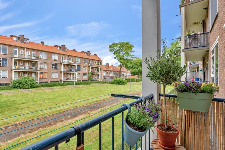 Foto 23 van Johan de Meesterstraat 21-A