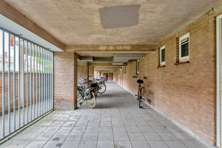 Foto 25 van Johan de Meesterstraat 21-A