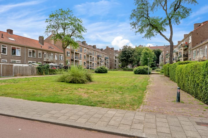 Foto 29 van Johan de Meesterstraat 21-A