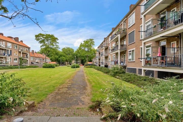 Foto 32 van Johan de Meesterstraat 21-A