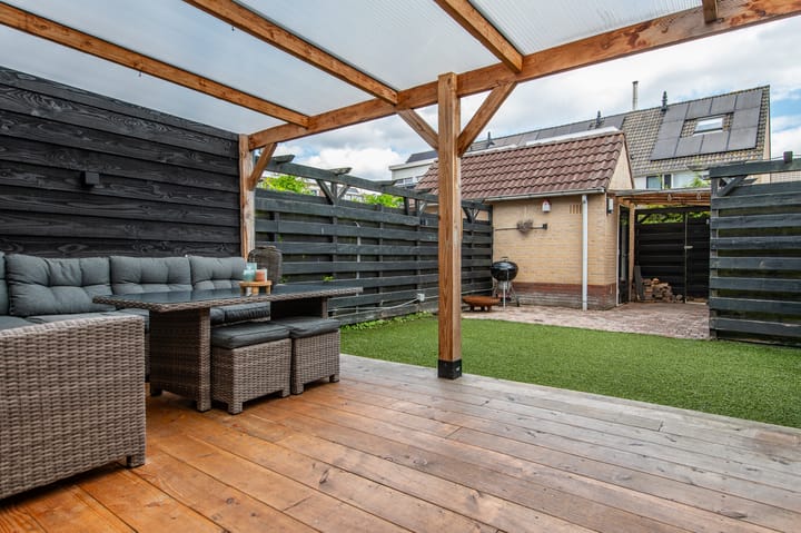 Foto 15 van Kleine Boterbloem 11