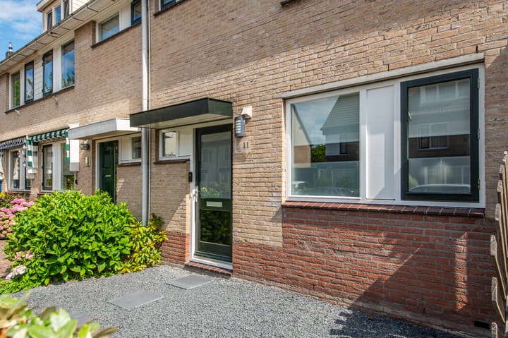 Foto 32 van Kleine Boterbloem 11