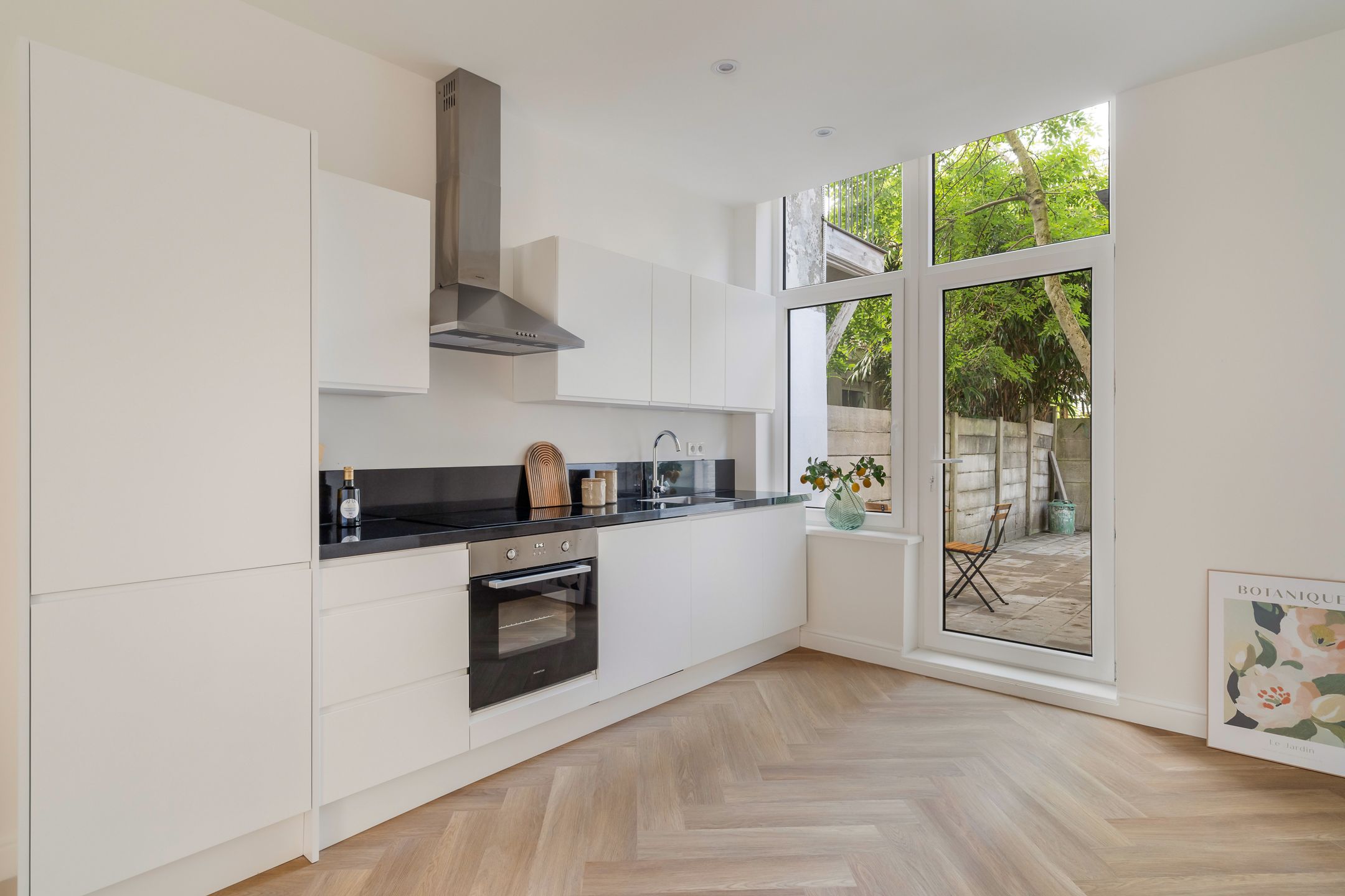 Photo 6 of Herschelstraat 28