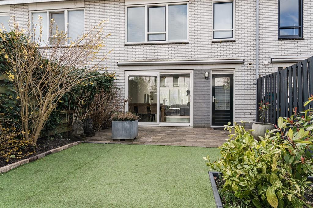 Foto 28 van Reina Prinsen Geerligsdreef 57