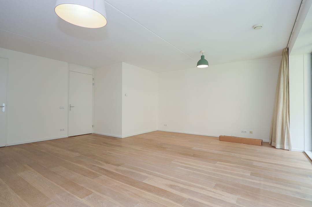 Photo 8 of Willem Frederik Hermansstraat 31