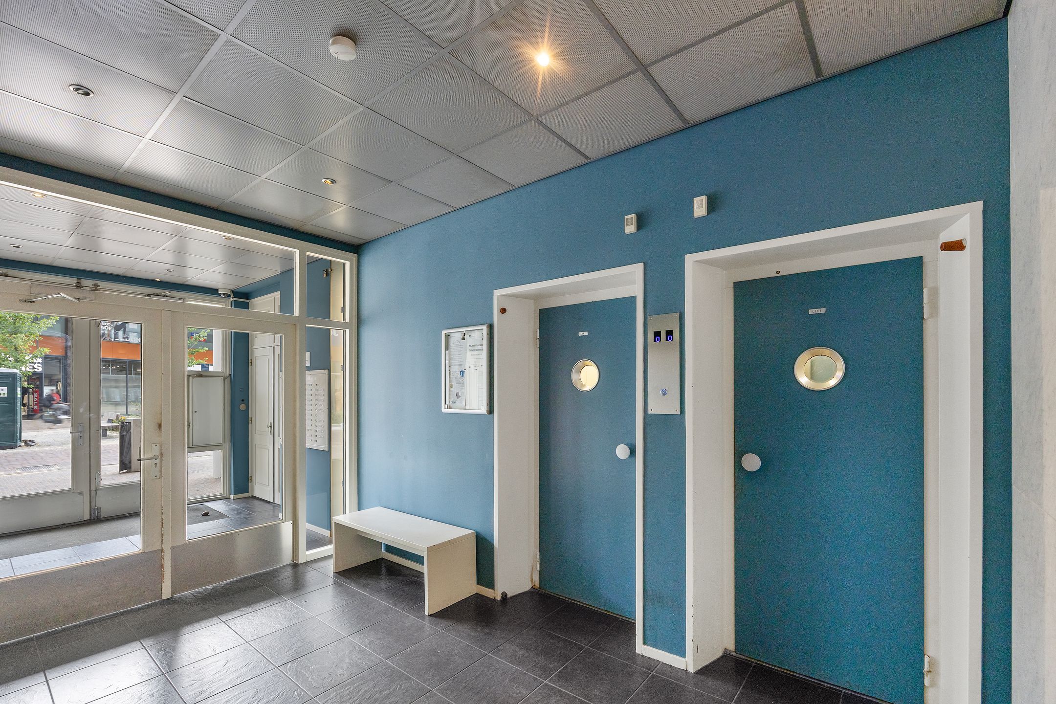 Foto 21 van Burgemeester Loeffplein 46