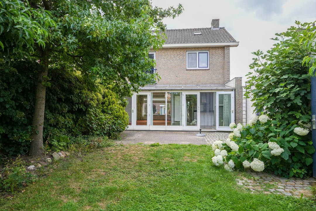 Photo 37 of Limburgerstraat 21