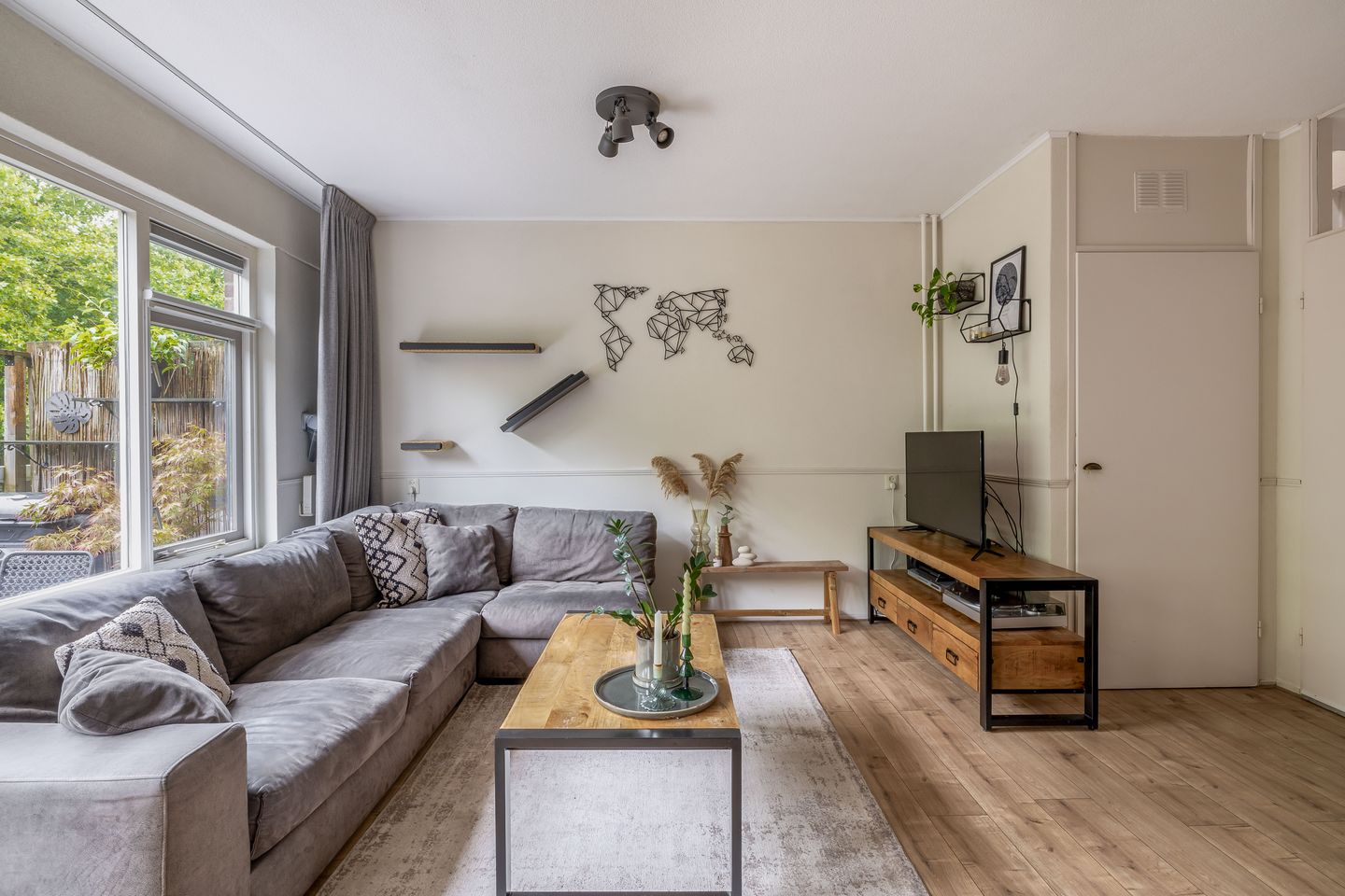 Photo 19 of Napelshof 34