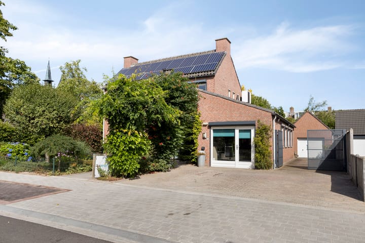 Photo 34 of Eindhovenseweg 34