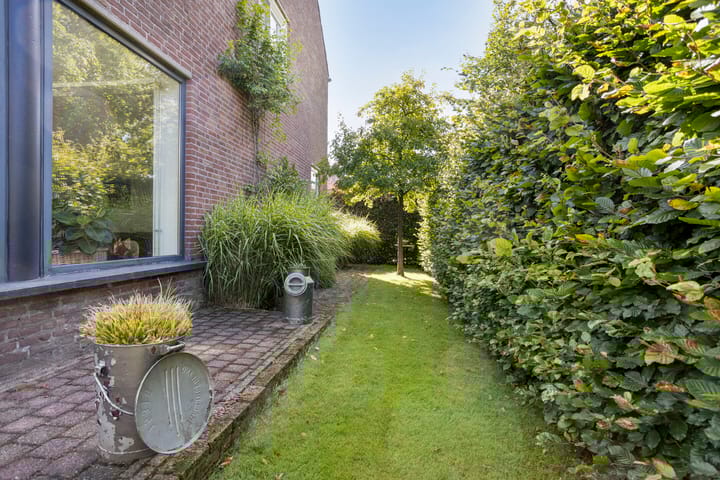 Photo 38 of Eindhovenseweg 34