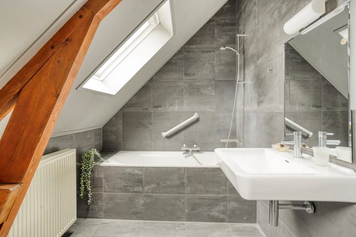 Foto 16 van Hoofdweg 59