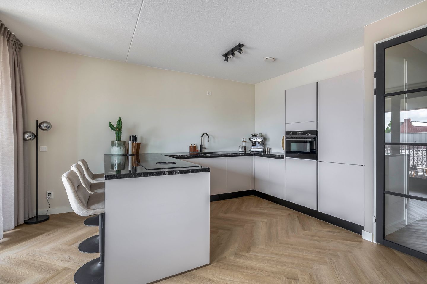 Foto 10 van Heereweg 179-J