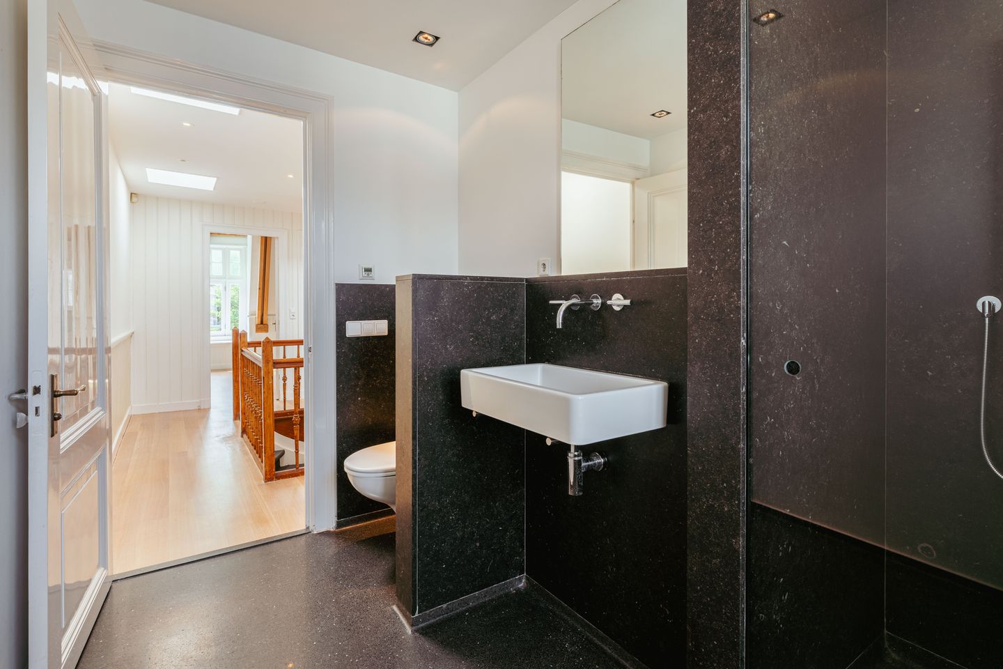 Foto 40 van Van Breestraat 14