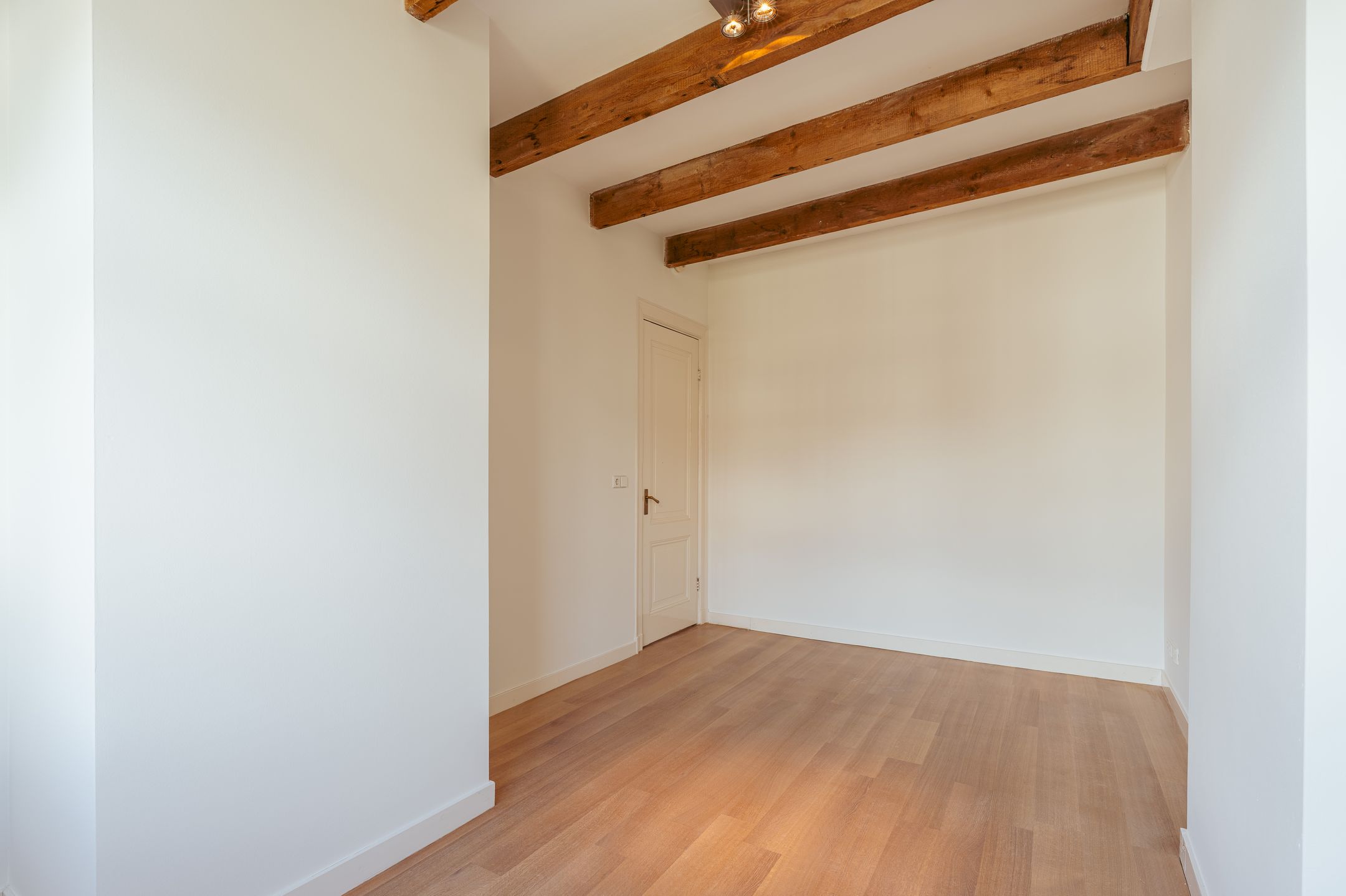 Foto 42 van Van Breestraat 14