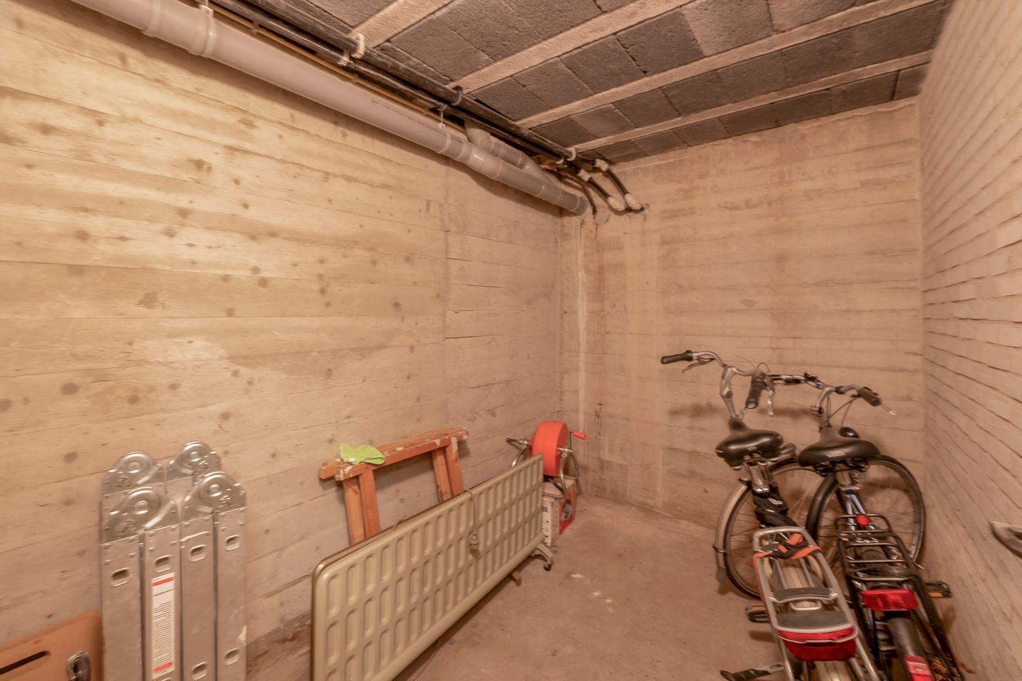 Foto 34 van Dillenburg 24