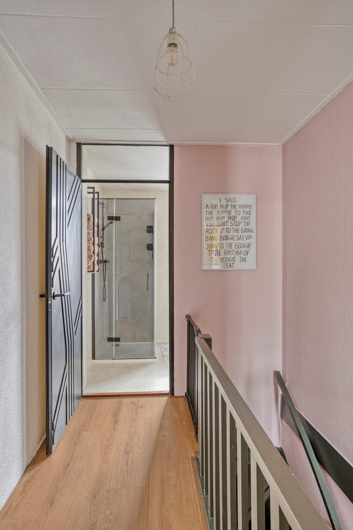 Photo 27 of Auvergnestraat 19