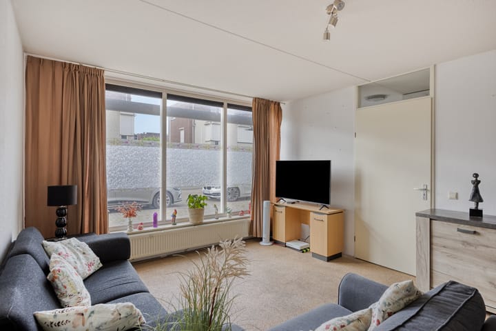 Foto 2 van Sas van Gentstraat 60