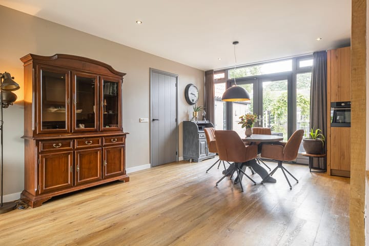 Foto 9 van Leeuweriklaan 24