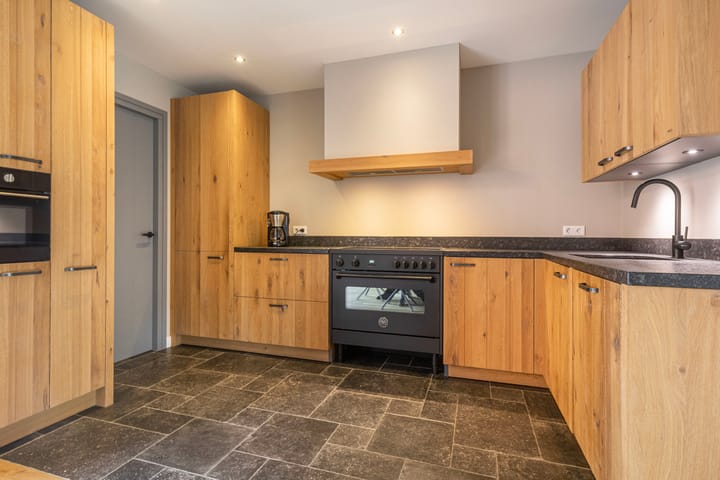 Foto 11 van Leeuweriklaan 24