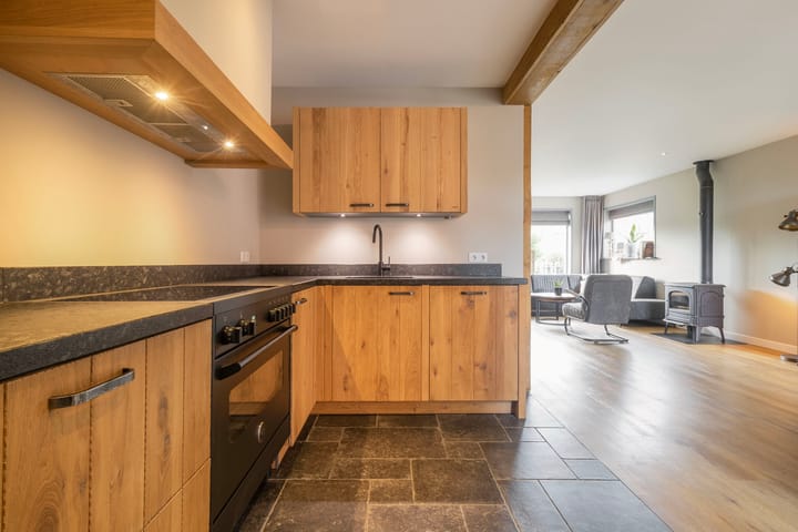 Foto 13 van Leeuweriklaan 24