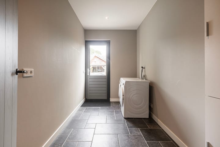 Foto 15 van Leeuweriklaan 24