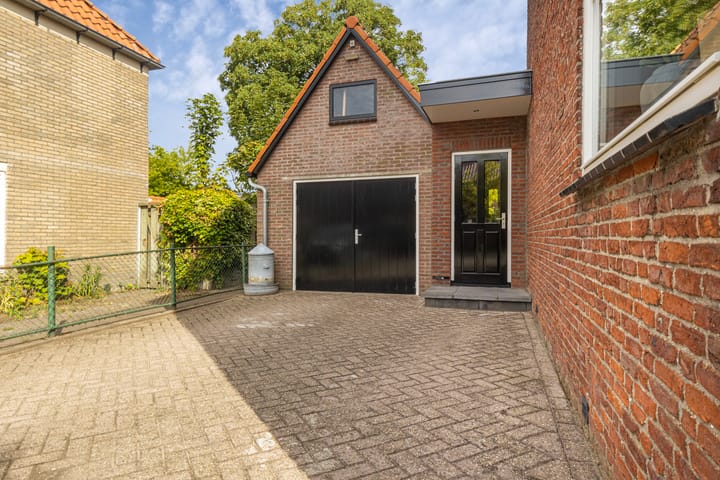 Foto 40 van Leeuweriklaan 24